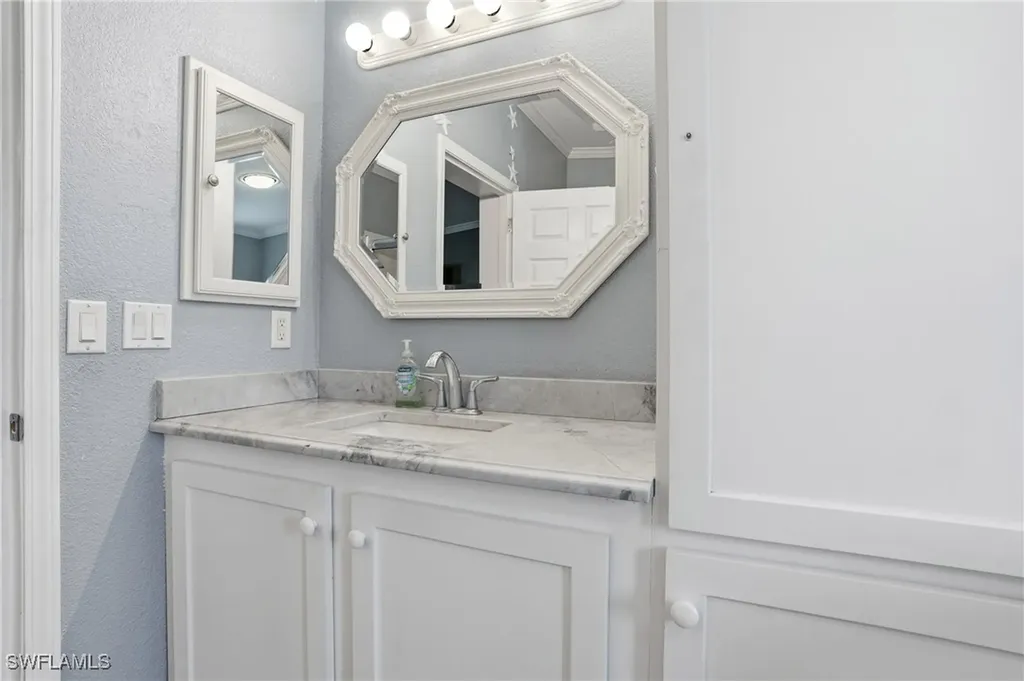 3361 2nd Avenue NE Naples FL 34120