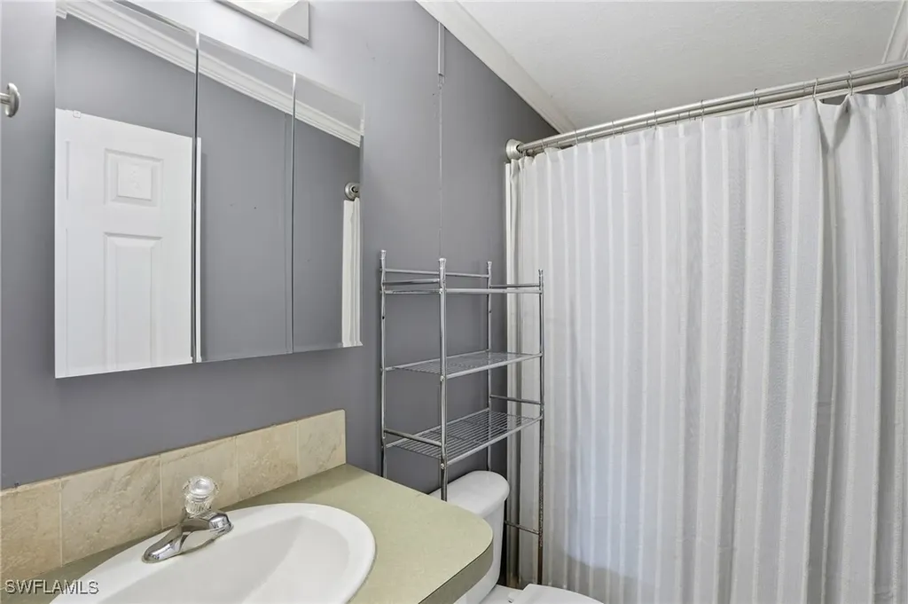 3361 2nd Avenue NE Naples FL 34120
