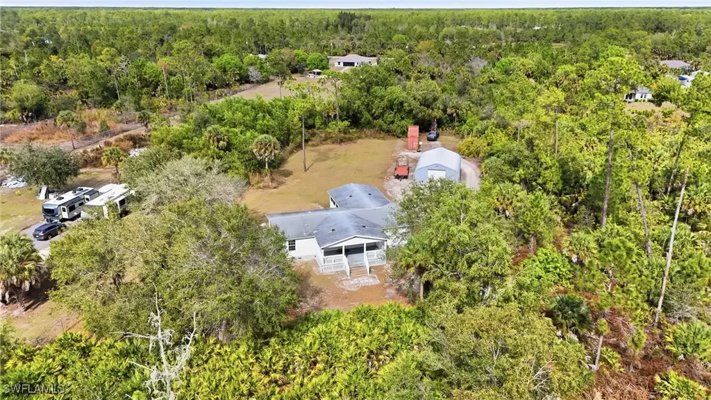 3361 2nd Avenue NE Naples FL 34120