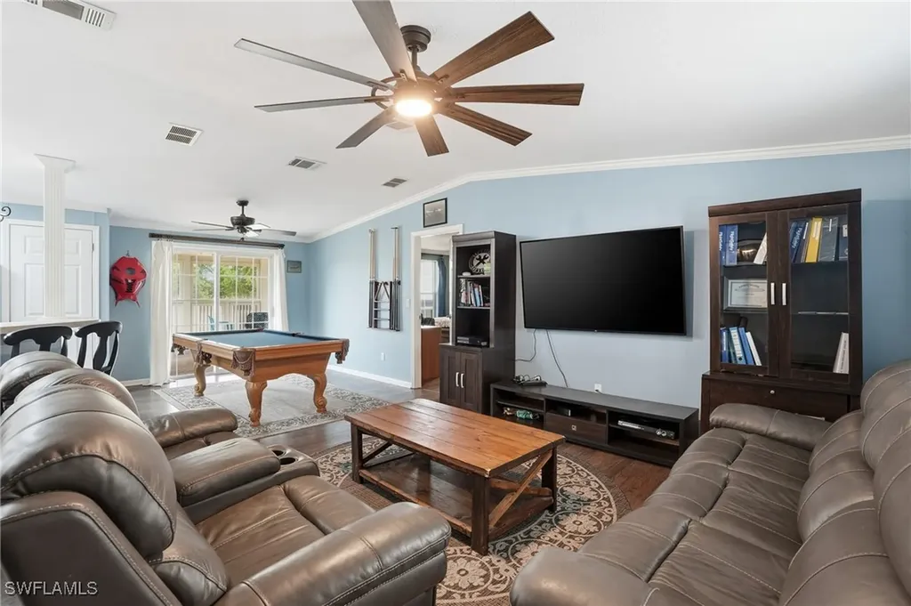 3361 2nd Avenue NE Naples FL 34120