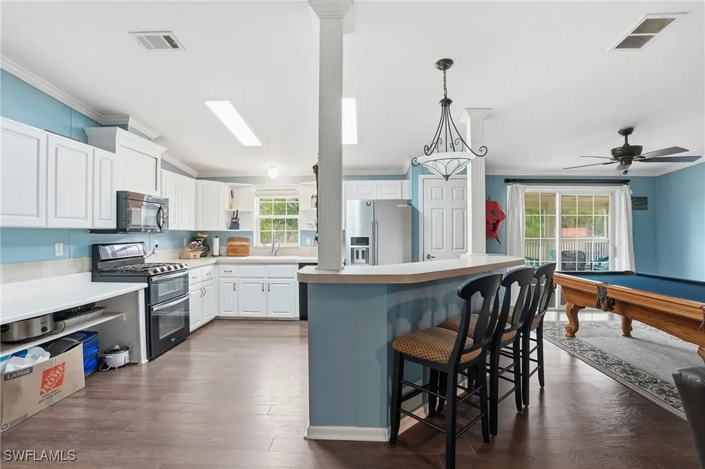 3361 2nd Avenue NE Naples FL 34120