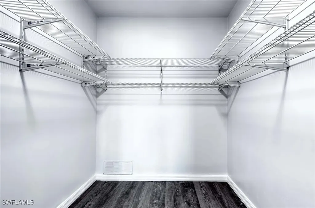 2642 Kings Lake Boulevard Naples FL 34112