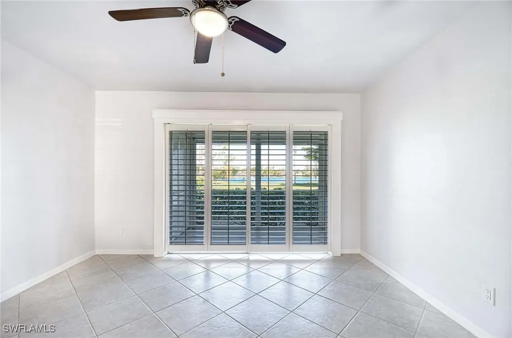 2642 Kings Lake Boulevard Naples FL 34112