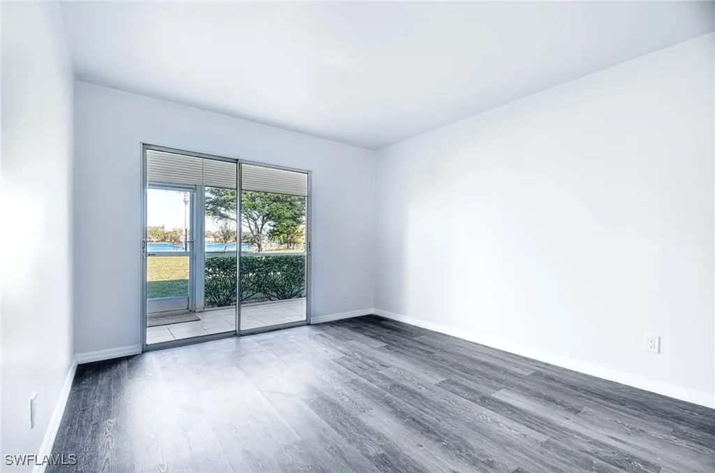 2642 Kings Lake Boulevard Naples FL 34112