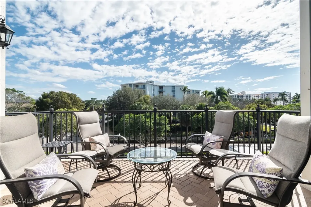 1400 Gulf Shore Boulevard N Naples FL 34102