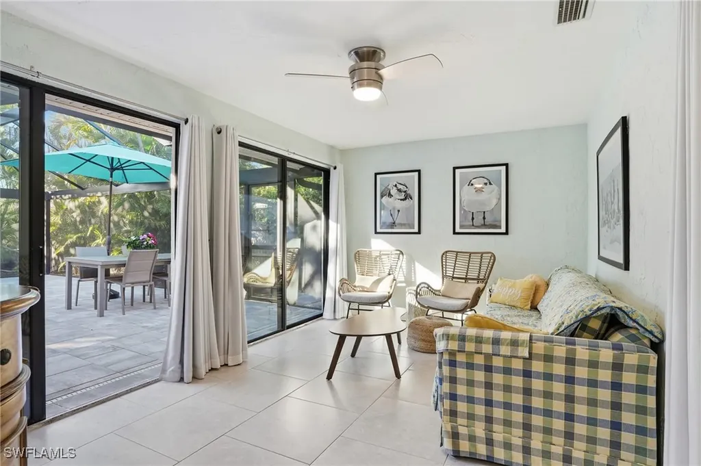 560 109th Avenue N Naples FL 34108