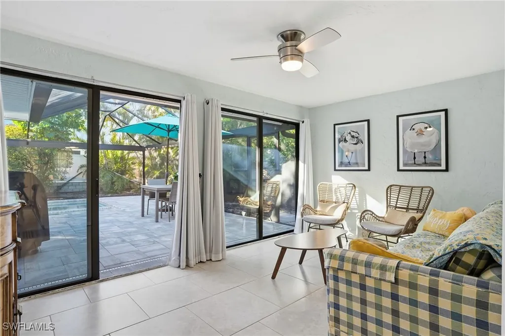 560 109th Avenue N Naples FL 34108
