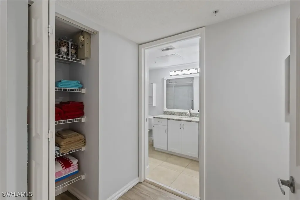 1830 Florida Club Circle Naples FL 34112