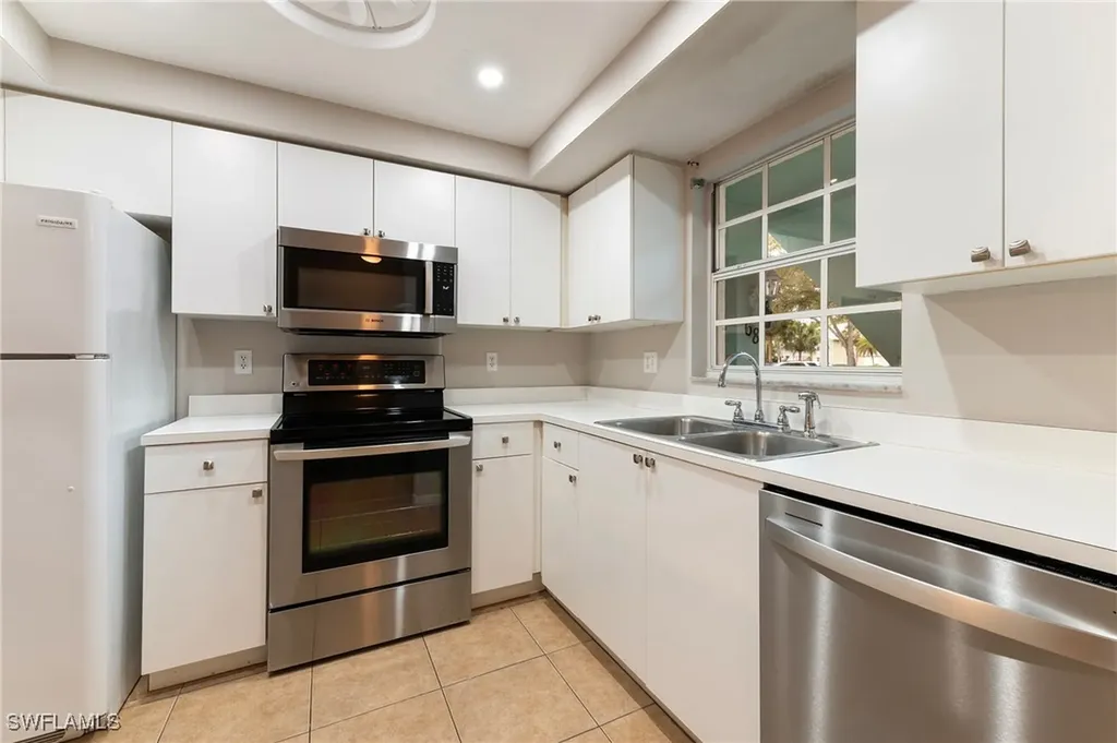 28230 Pine Haven Way Bonita Springs FL 34135