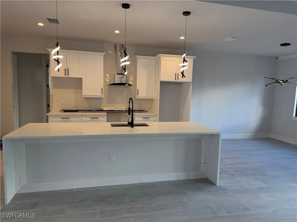 2963 18th Avenue NE Naples FL 34120