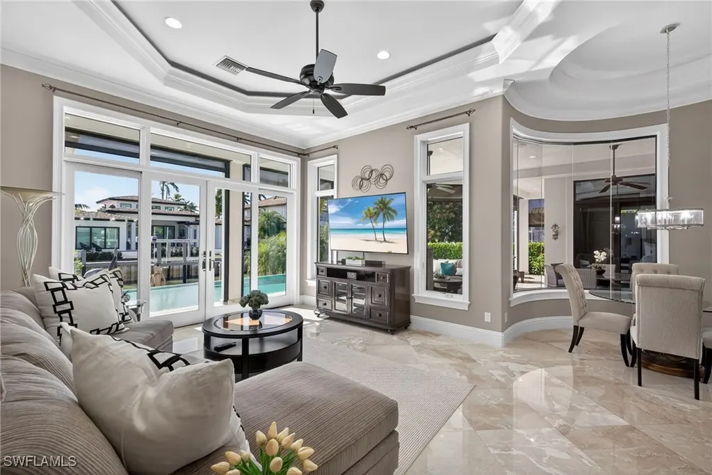 1330 Marlin Drive Naples FL 34102