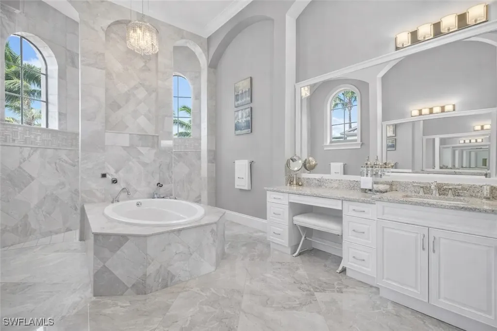 1330 Marlin Drive Naples FL 34102