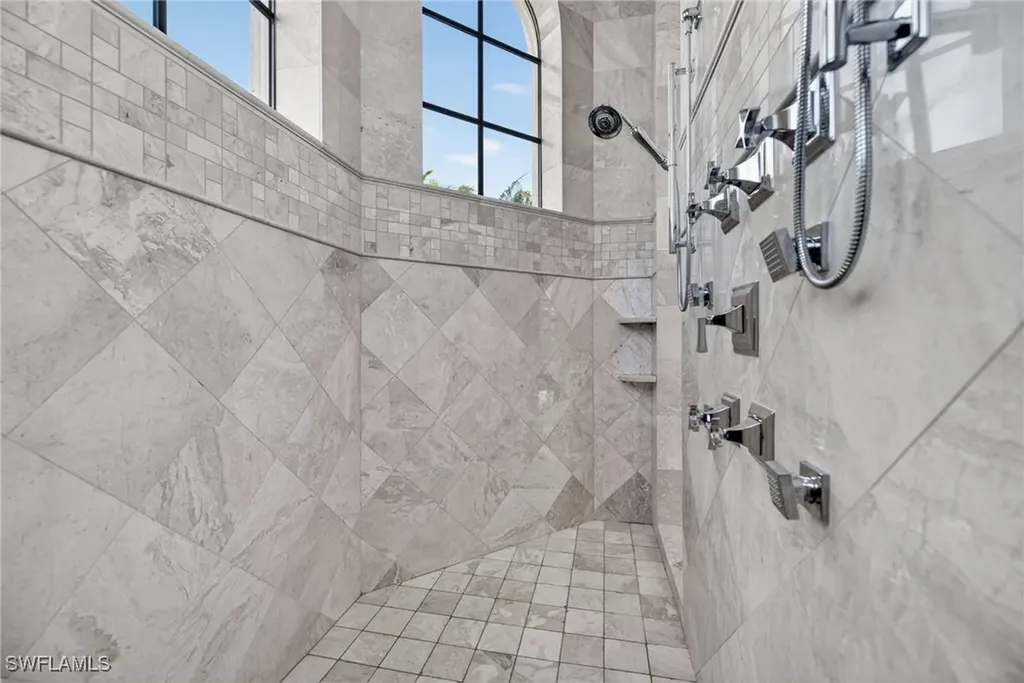 1330 Marlin Drive Naples FL 34102