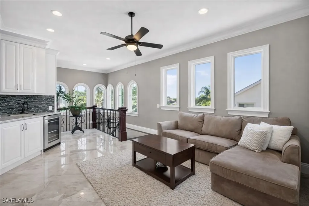 1330 Marlin Drive Naples FL 34102