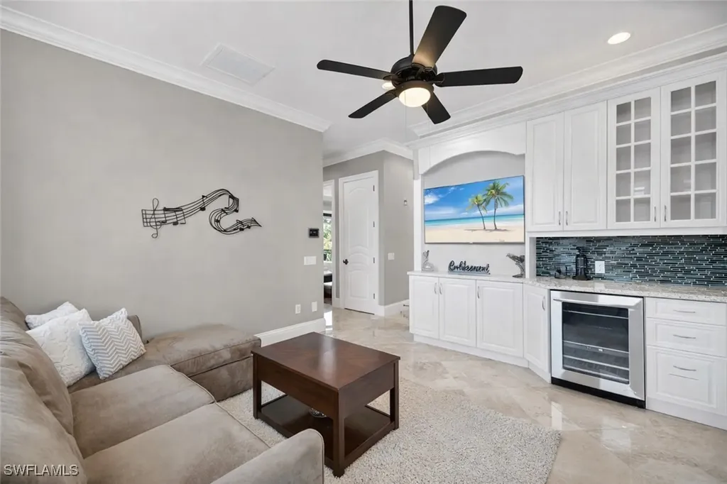 1330 Marlin Drive Naples FL 34102