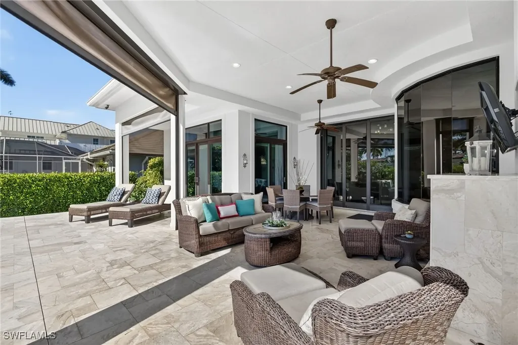 1330 Marlin Drive Naples FL 34102