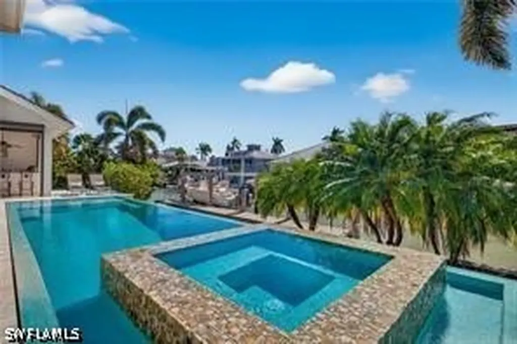 1330 Marlin Drive Naples FL 34102