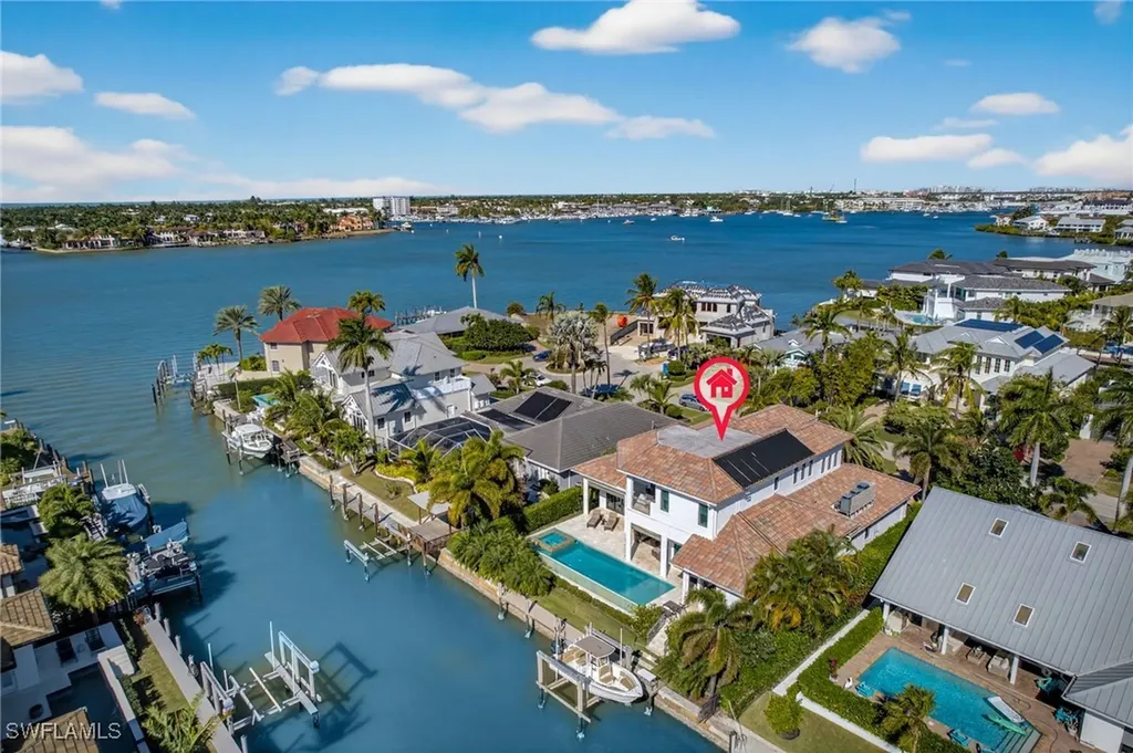 1330 Marlin Drive Naples FL 34102