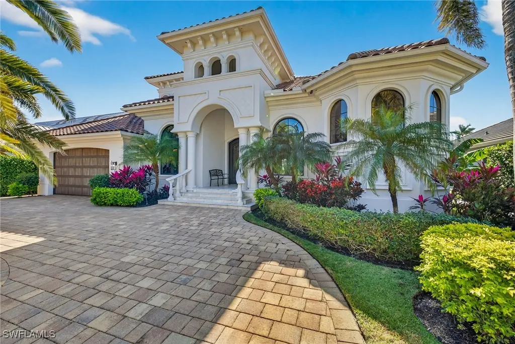 1330 Marlin Drive Naples FL 34102