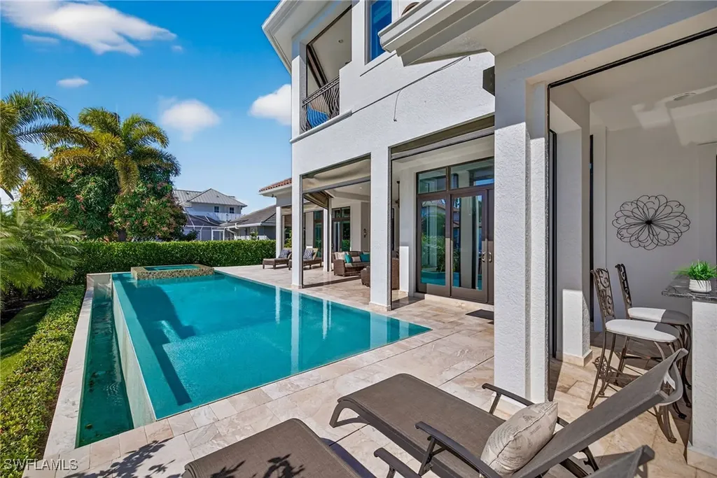 1330 Marlin Drive Naples FL 34102