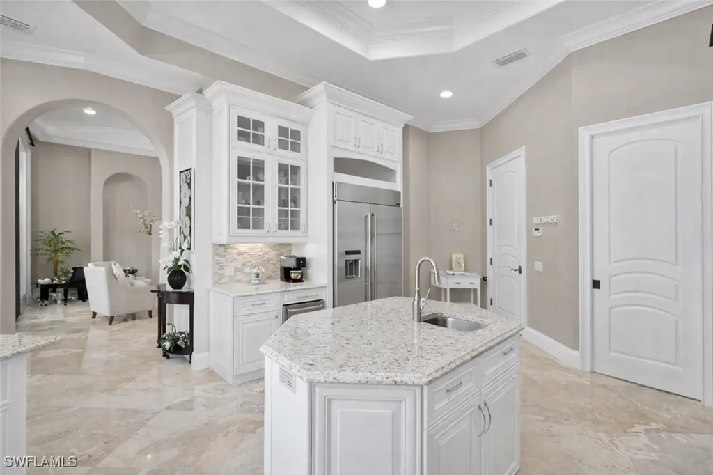 1330 Marlin Drive Naples FL 34102