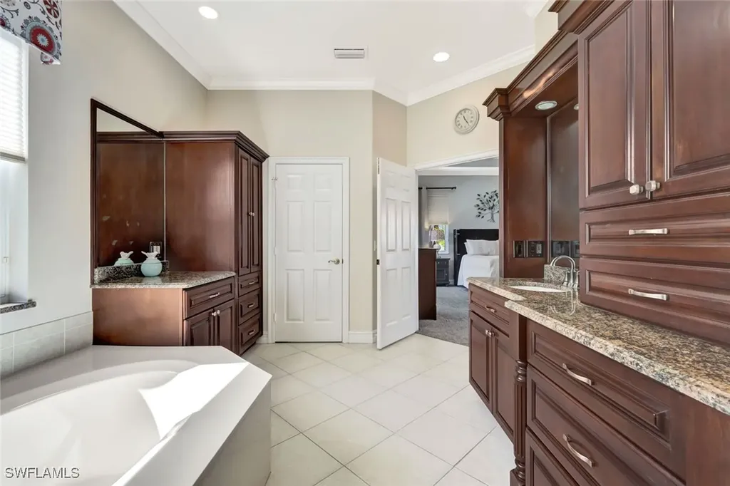 12527 Wildcat Cove Circle Estero FL 33928
