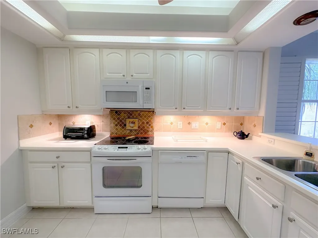 8310 Big Acorn Circle Naples FL 34119