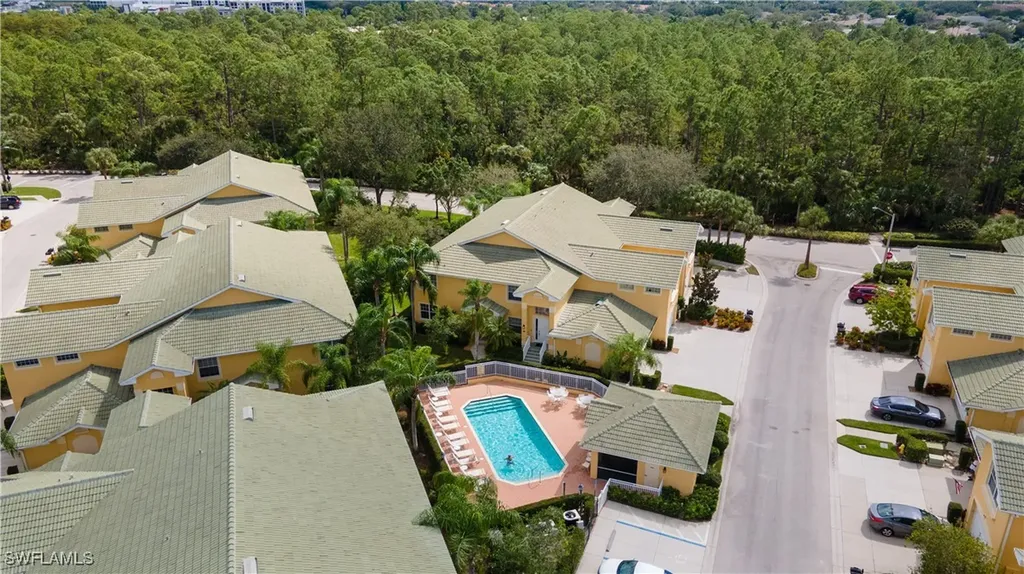 8310 Big Acorn Circle Naples FL 34119
