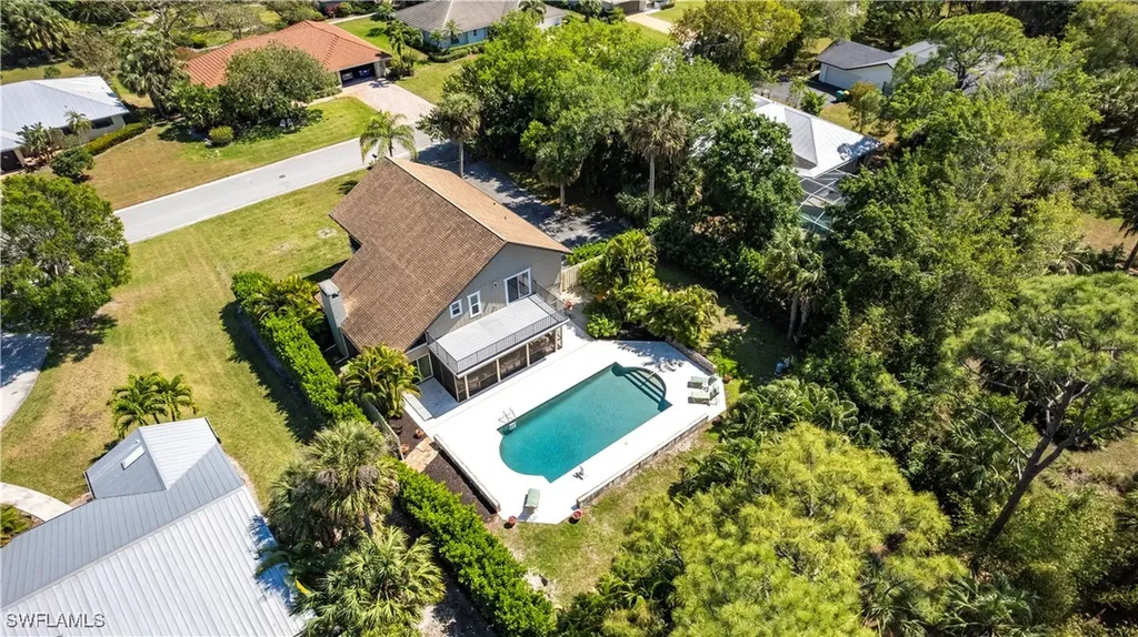 183 Old Tamiami Trail Naples FL 34110