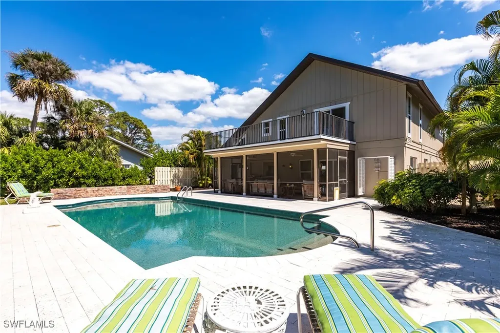 183 Old Tamiami Trail Naples FL 34110