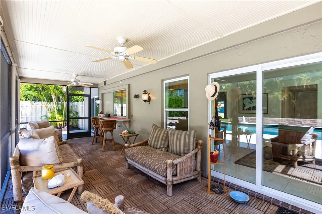 183 Old Tamiami Trail Naples FL 34110