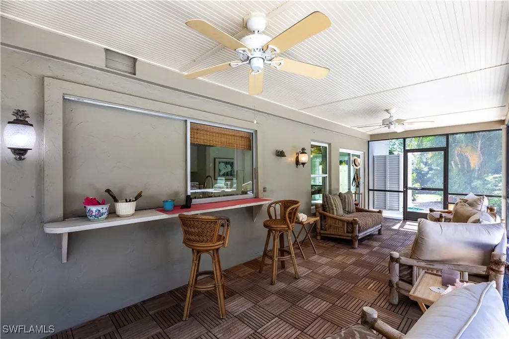 183 Old Tamiami Trail Naples FL 34110