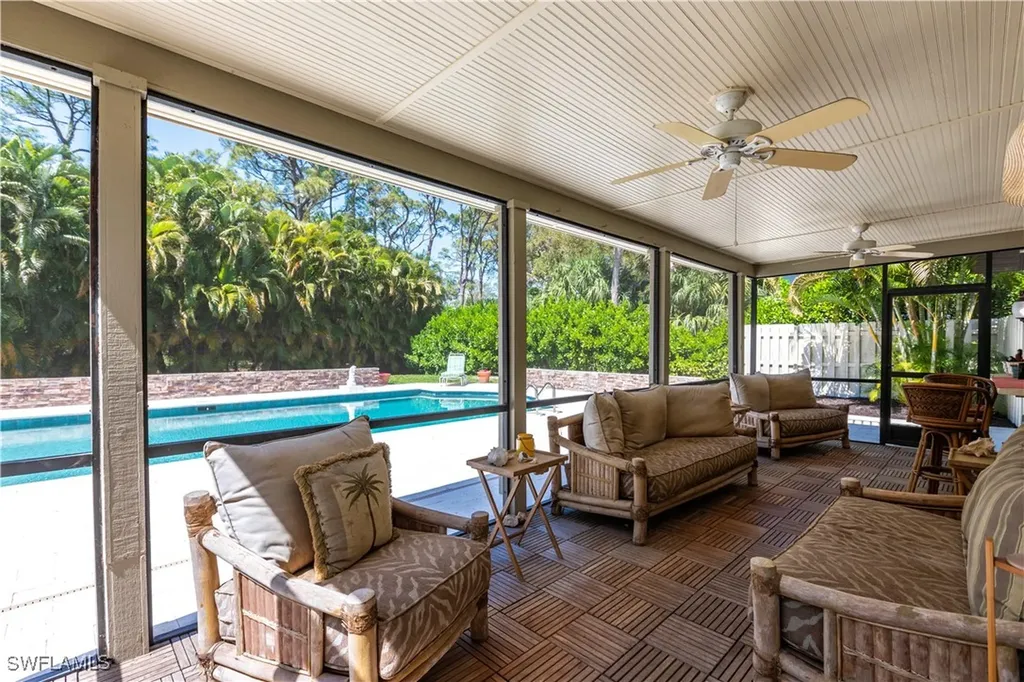 183 Old Tamiami Trail Naples FL 34110