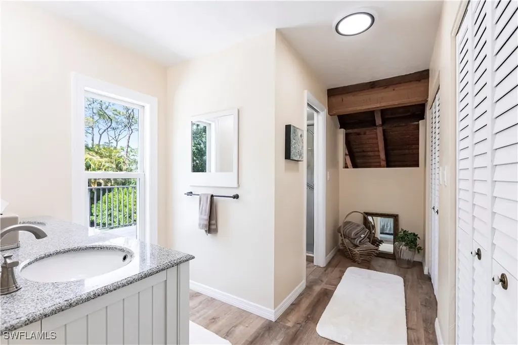183 Old Tamiami Trail Naples FL 34110