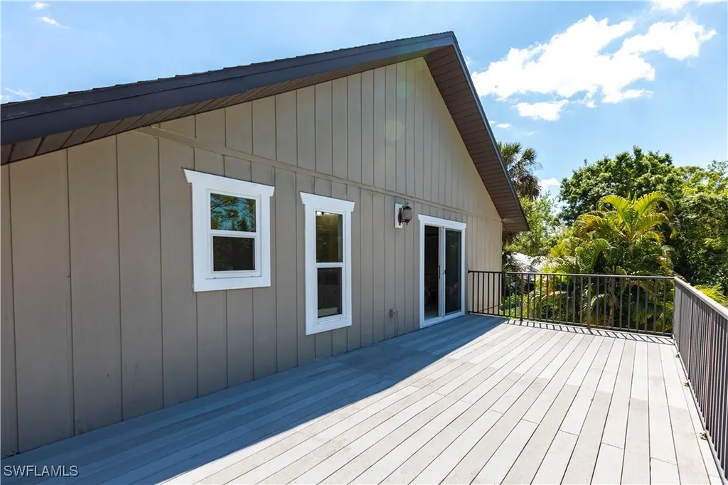 183 Old Tamiami Trail Naples FL 34110