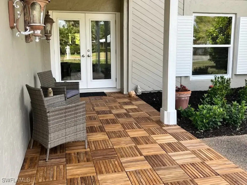 183 Old Tamiami Trail Naples FL 34110
