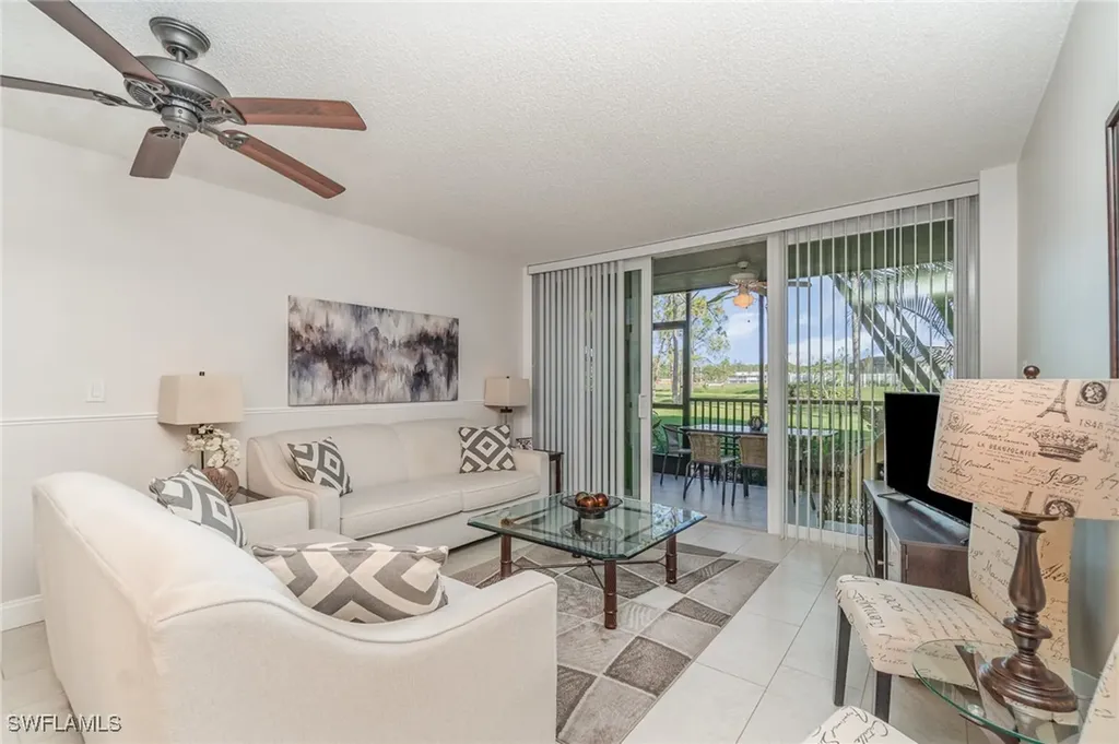 Bonita Springs FL, 25806 Cockleshell Drive, Unit 115