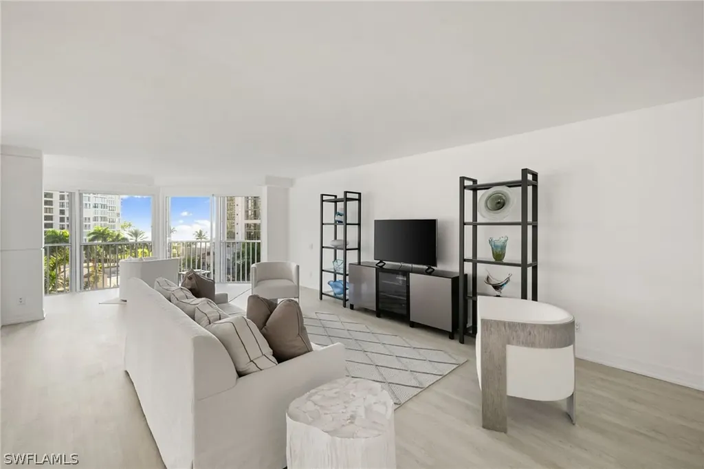 4401 Gulf Shore Boulevard N Naples FL 34103