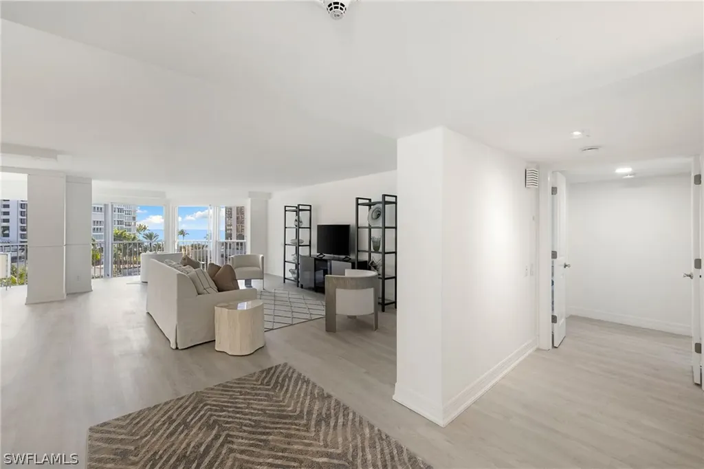 4401 Gulf Shore Boulevard N Naples FL 34103