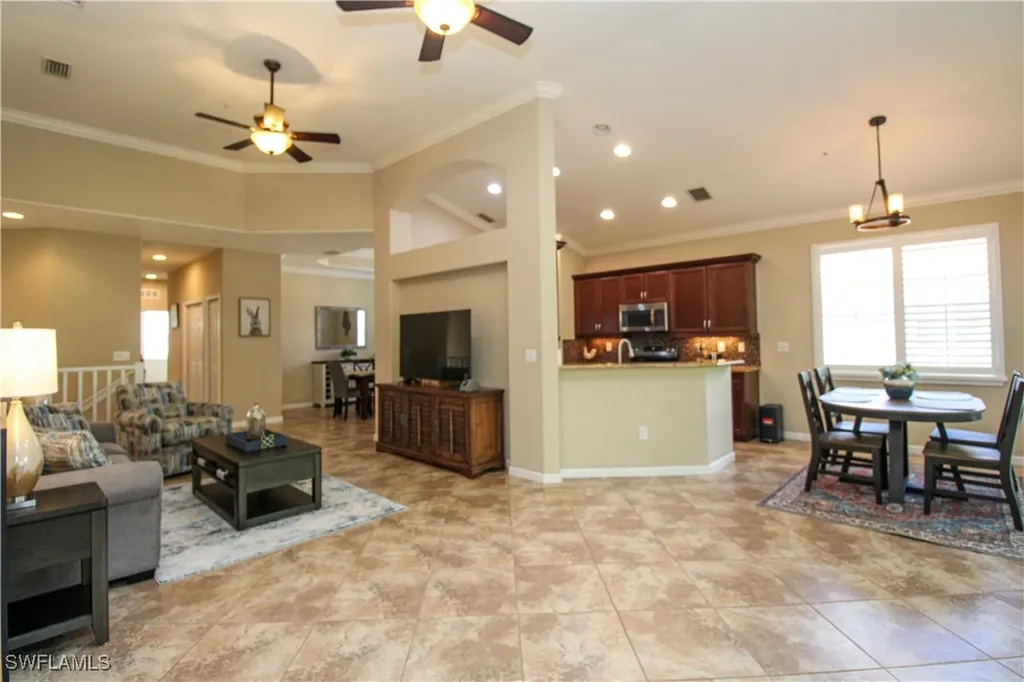 6657 Alden Woods Circle Naples FL 34113
