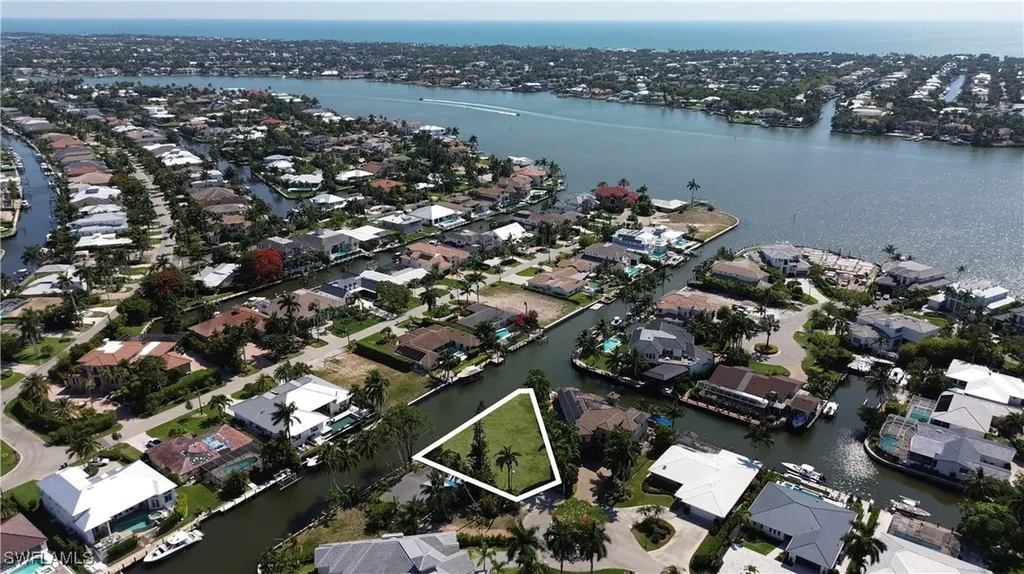 1680 Mullet Court Naples FL 34102