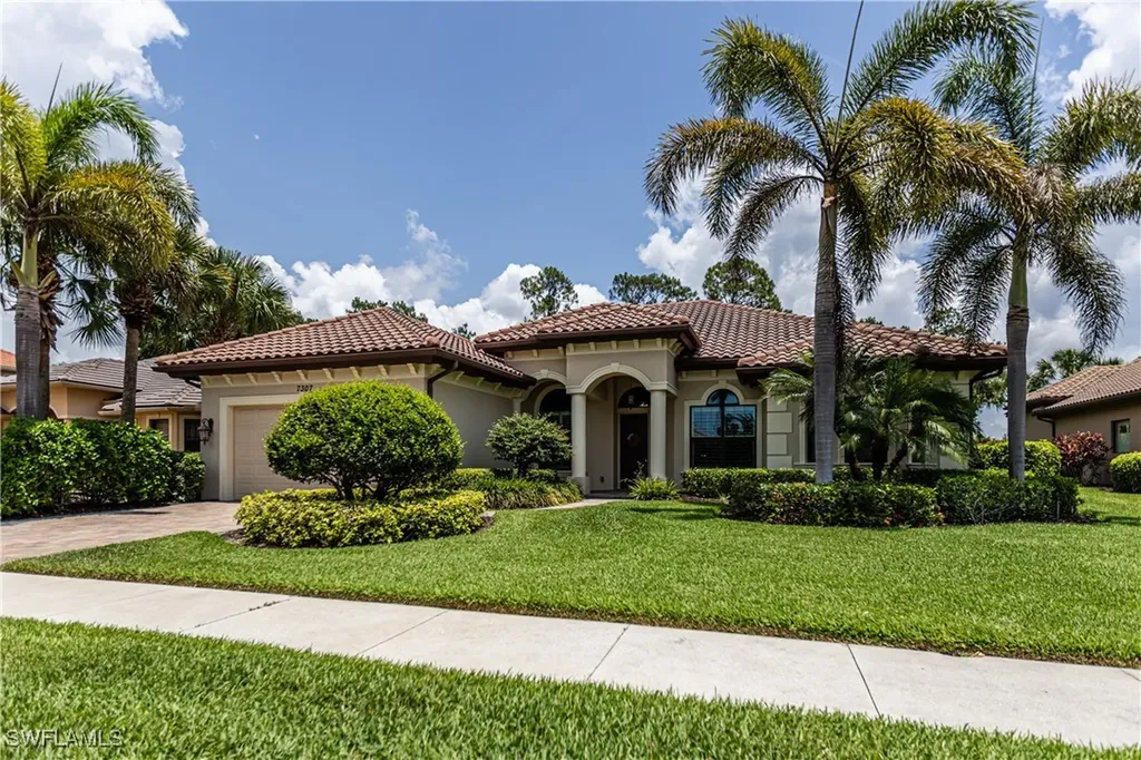 7307 Acorn Way Naples FL 34119