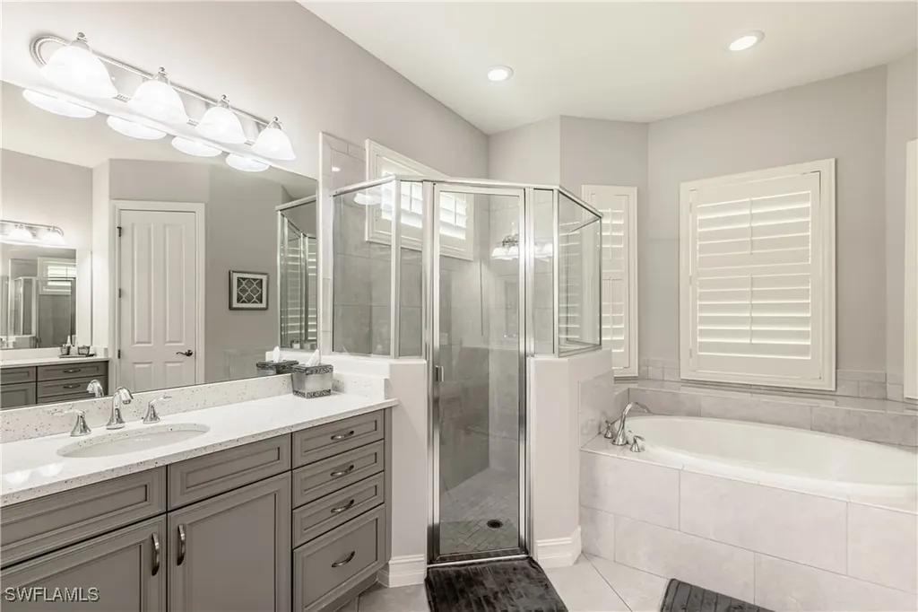 7307 Acorn Way Naples FL 34119