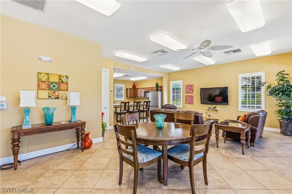 7307 Acorn Way Naples FL 34119