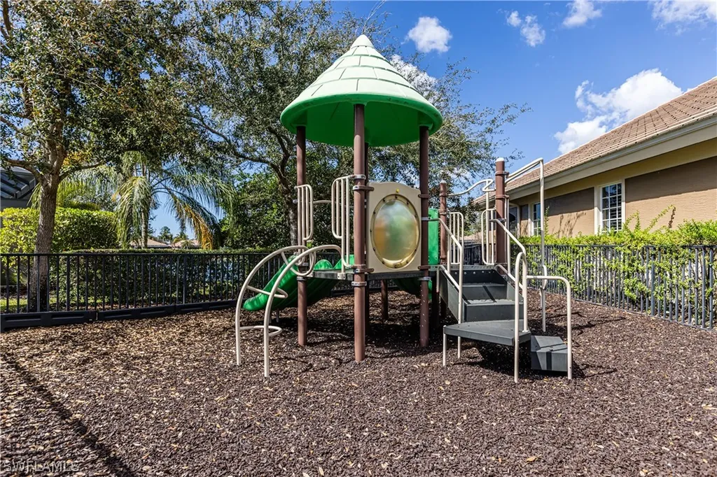 7307 Acorn Way Naples FL 34119
