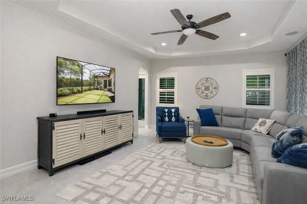 7307 Acorn Way Naples FL 34119