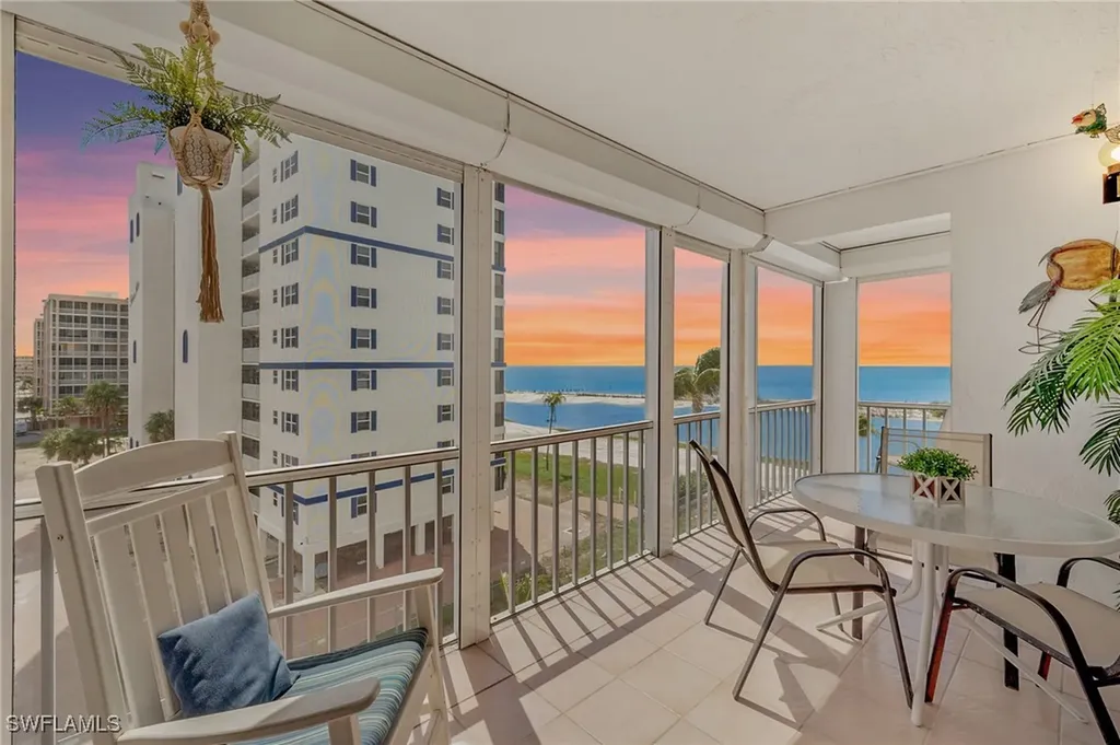 Fort Myers Beach FL, 7000 Estero Boulevard, Unit 403