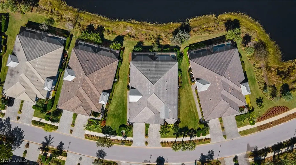 7014 Dominica Drive Naples FL 34113