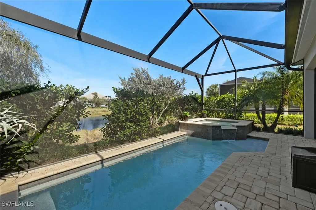 7014 Dominica Drive Naples FL 34113