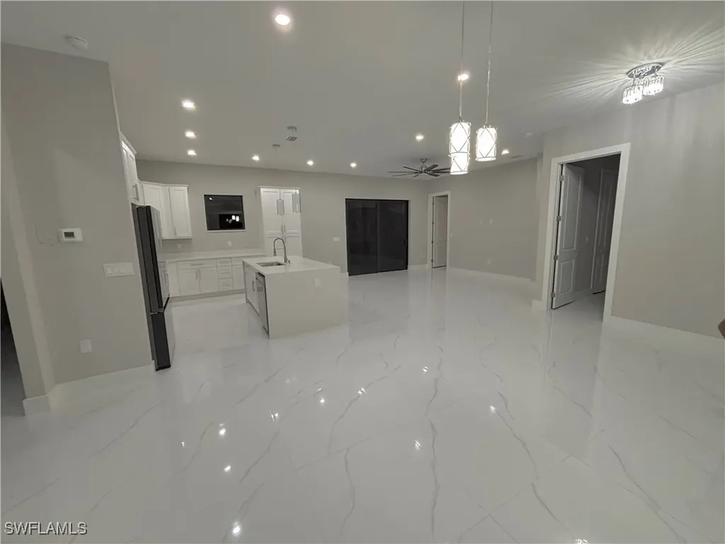 3904 12th Street SW Lehigh Acres FL 33976
